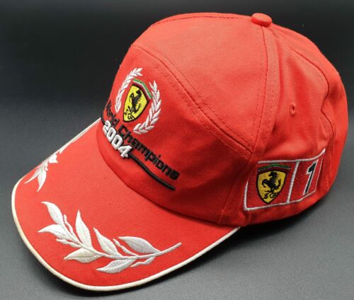 cappello-ferrari-472trd-1.jpg